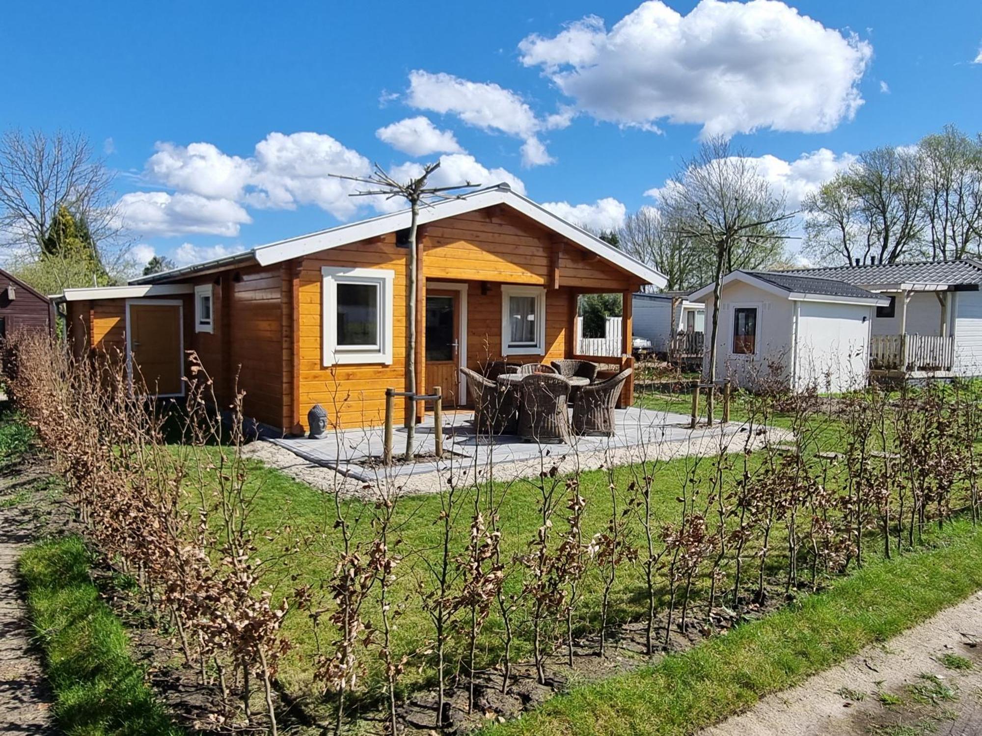 Nieuw - Luxe Blokhut Chalet In Bosrijke Omgeving 앵루 외부 사진