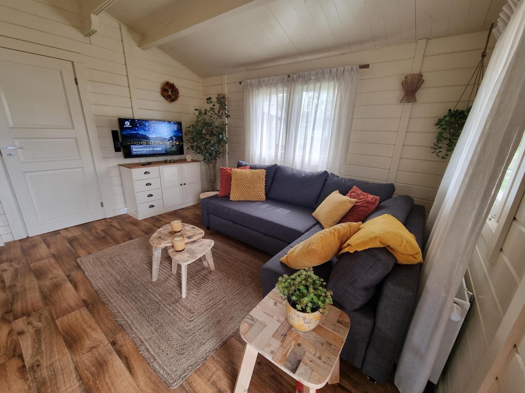 Nieuw - Luxe Blokhut Chalet In Bosrijke Omgeving 앵루 외부 사진