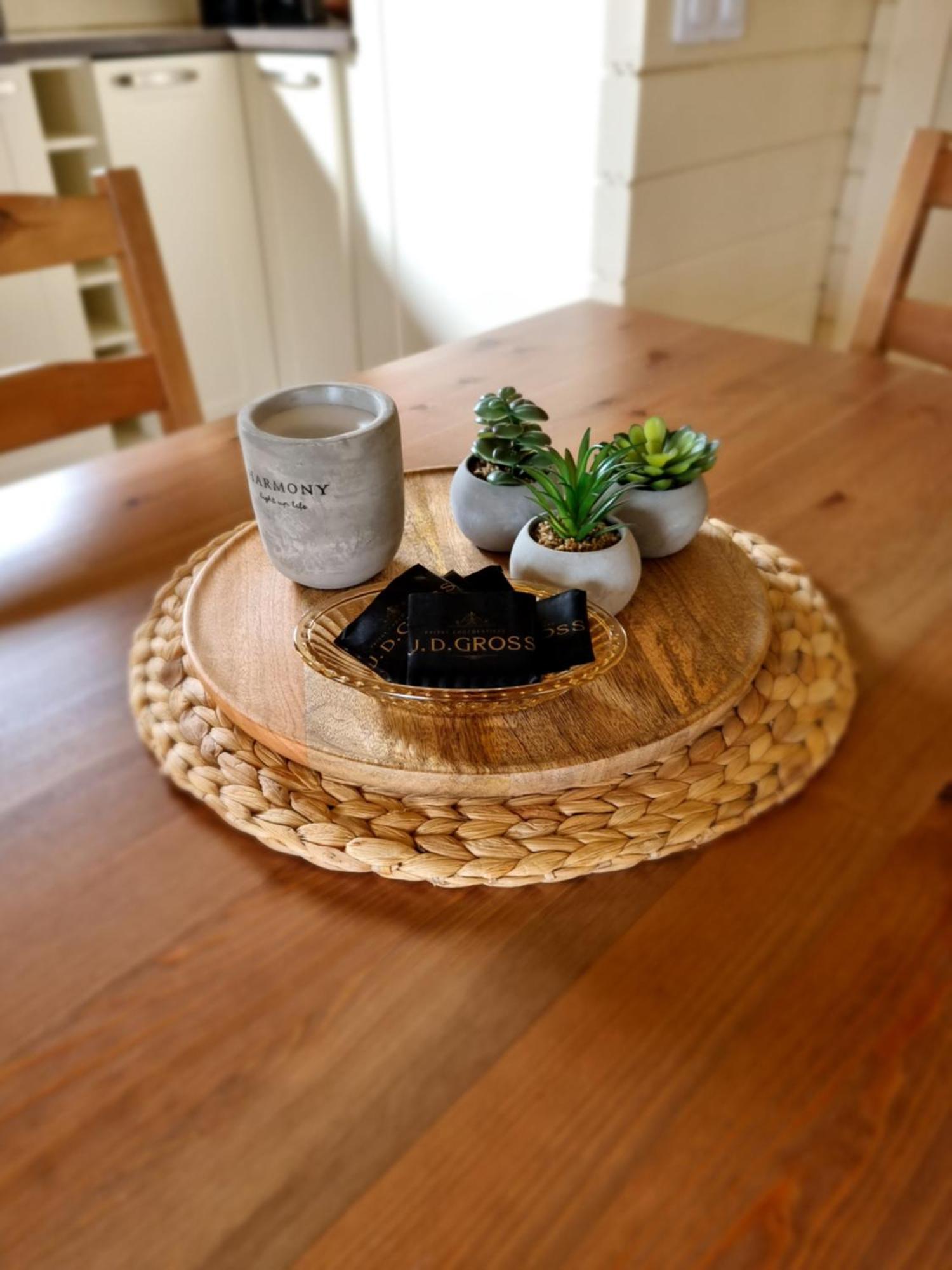 Nieuw - Luxe Blokhut Chalet In Bosrijke Omgeving 앵루 외부 사진